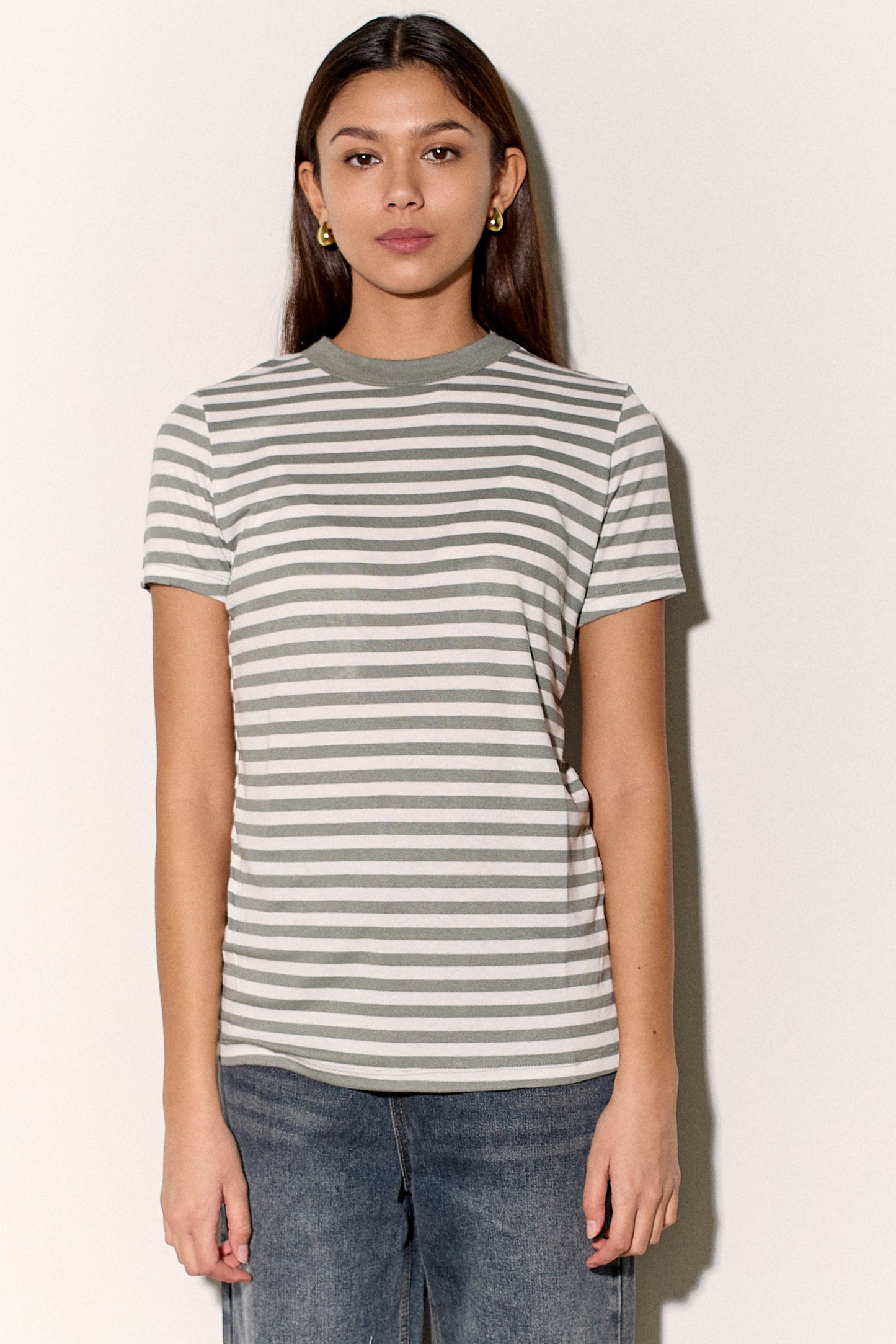 בייסיק איב ניקי