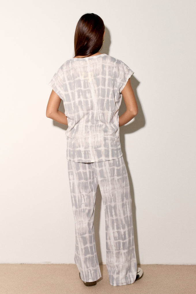 חליפת וופל אלפר