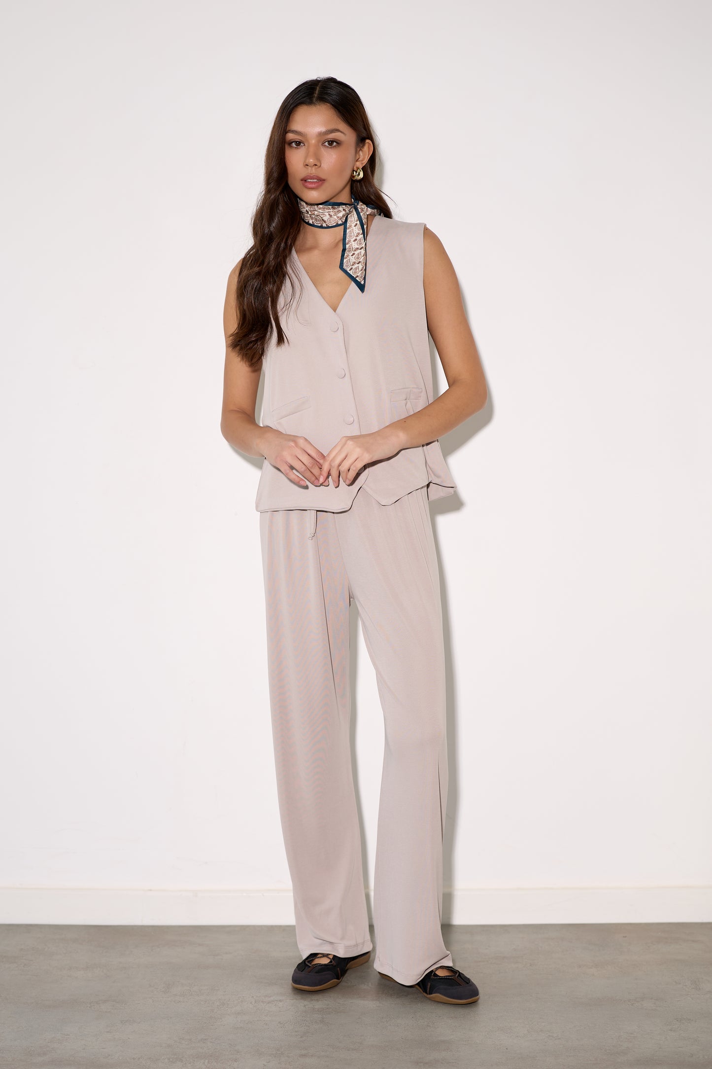 חליפת ווסט דואל