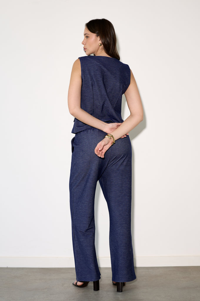 חליפת ג'ינס ווסט