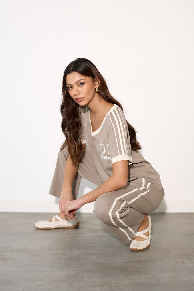 חליפת וי כותנה 91