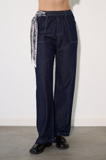 ג'ינס אלכסיה