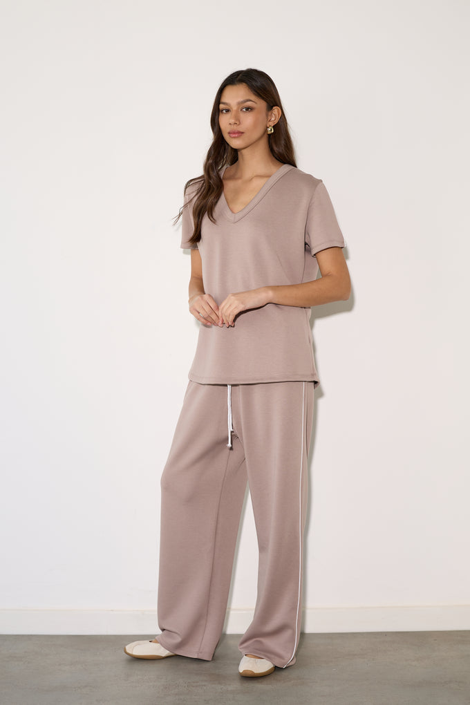 חליפת V מודאל פספויל