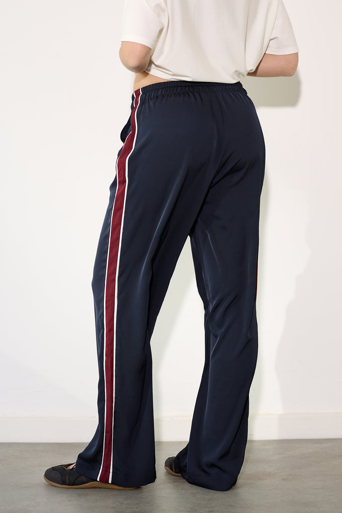 מכנסי סאטן פספויל