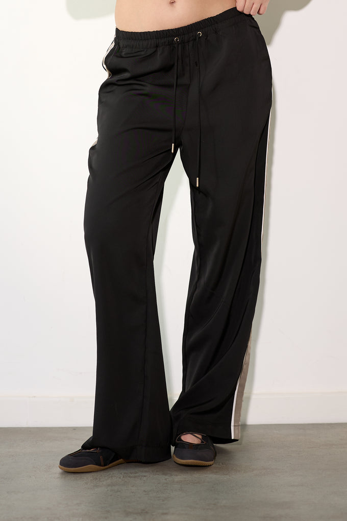 מכנסי סאטן פספויל