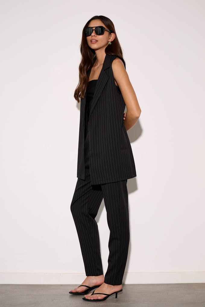 חליפת ווסט דרלין