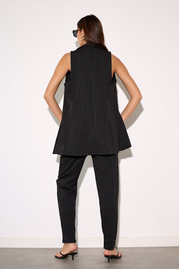 חליפת ווסט דרלין