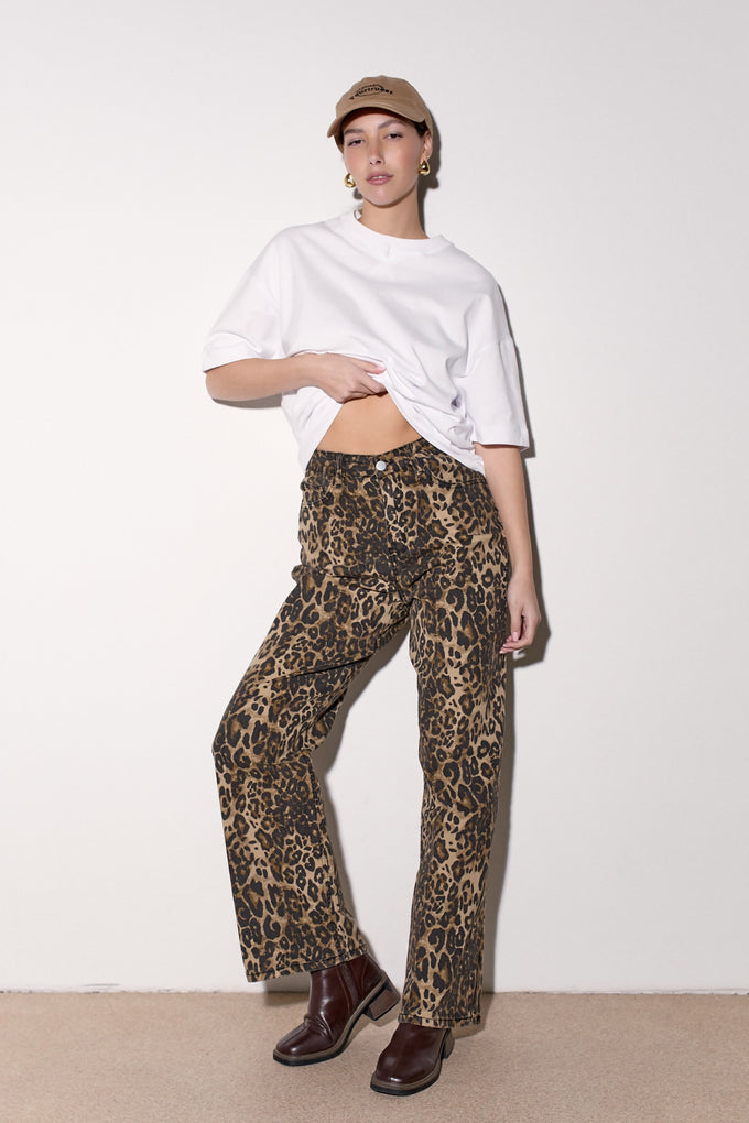 ג'ינס ליאופרד