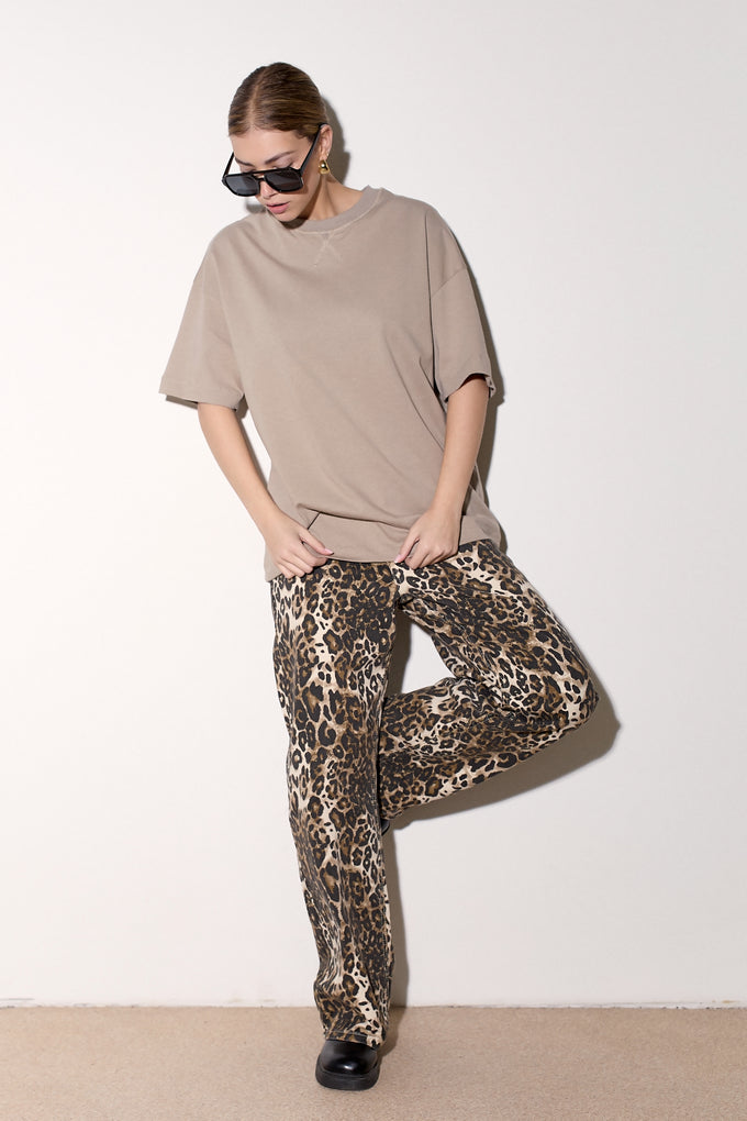 ג'ינס ליאופרד