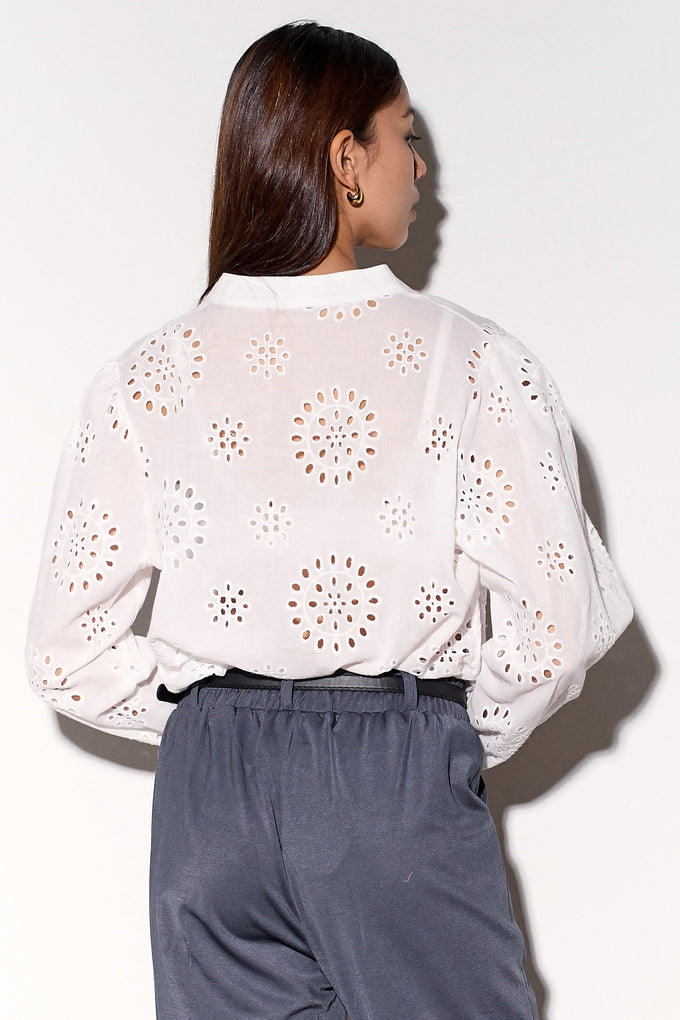 חולצת קרושה מכופתרת