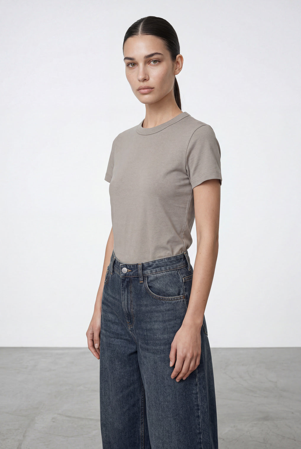 חולצת ניקי פיינריב תפר בגב