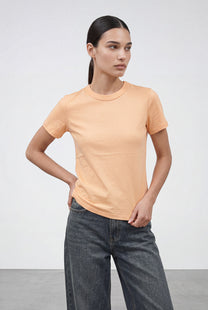 חולצת ניקי פיינריב תפר בגב