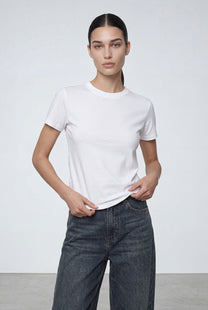 חולצת ניקי פיינריב תפר בגב