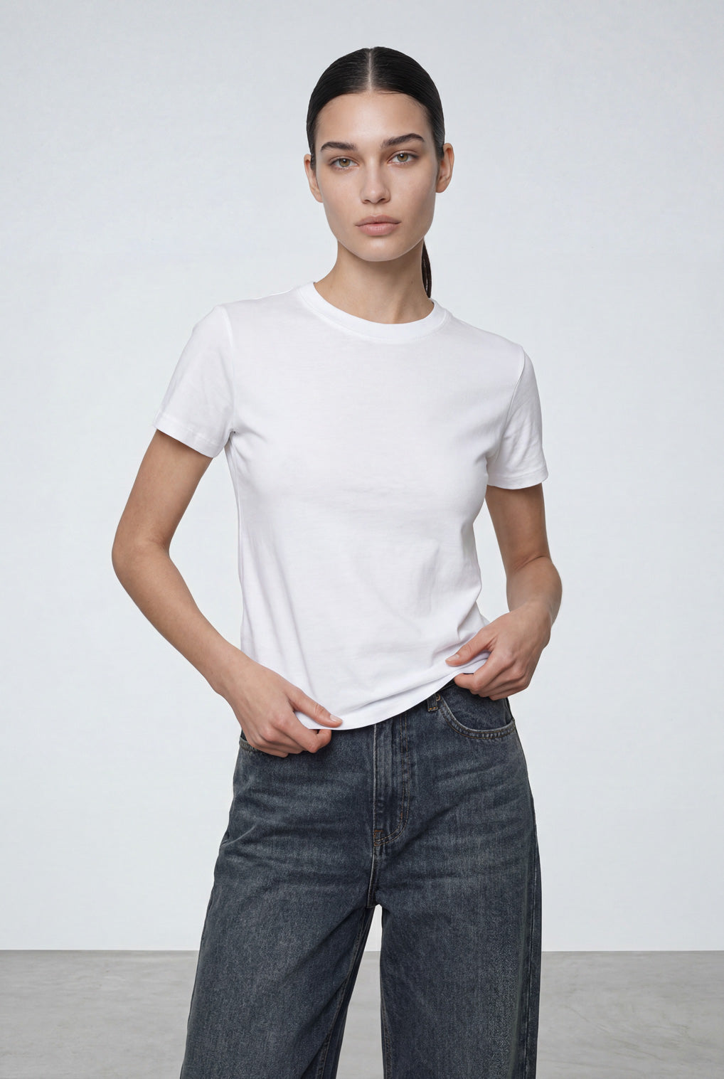 חולצת ניקי פיינריב תפר בגב