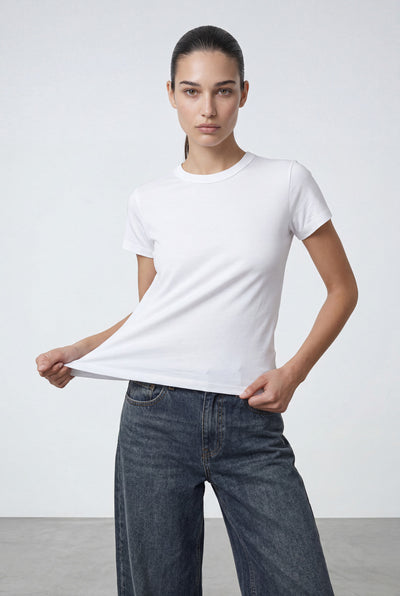 חולצת ניקי פיינריב תפר בגב