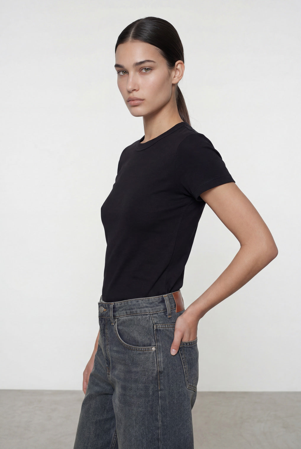 חולצת ניקי פיינריב תפר בגב