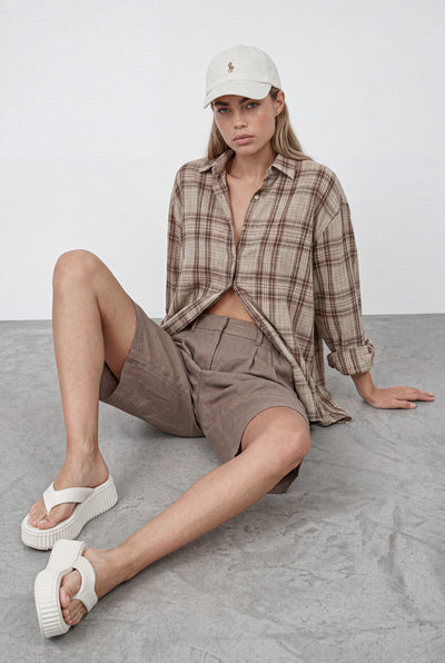 חולצה מכופתרת פלייד