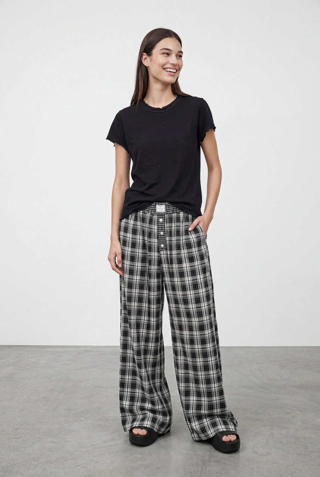 מכנסי משבצות מריאן