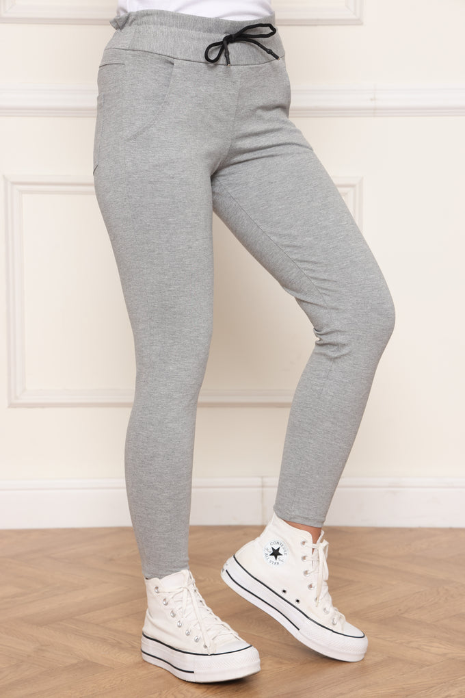 מכנסי גרסי מחטבים עם שרוך