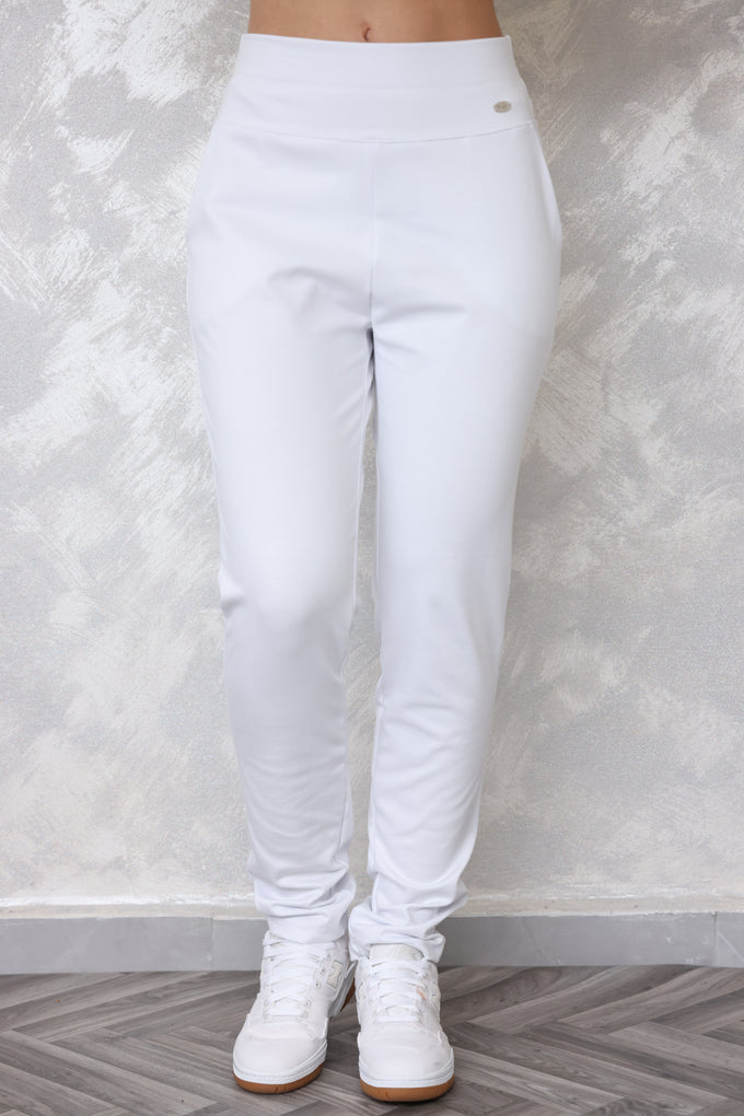 מכנסיים מחטבים חגורה גבוהה