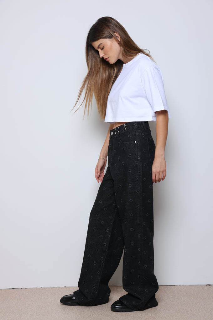 ג'ינס לבבות קרסים