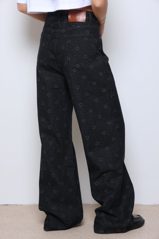 ג'ינס לבבות קרסים