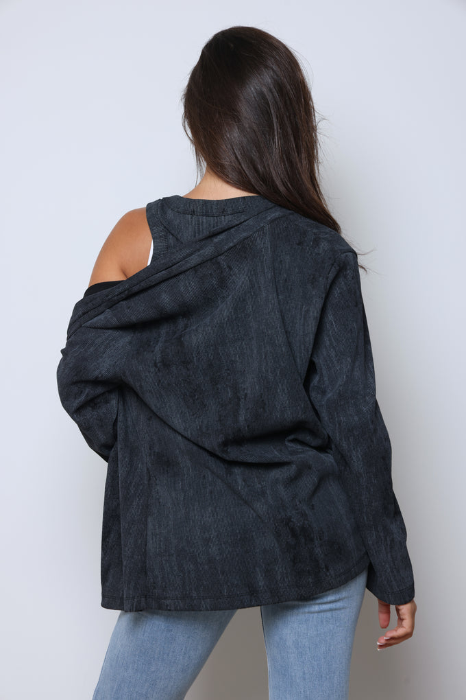 עליונית בשילוב גופייה מבד ריב סטון וואש