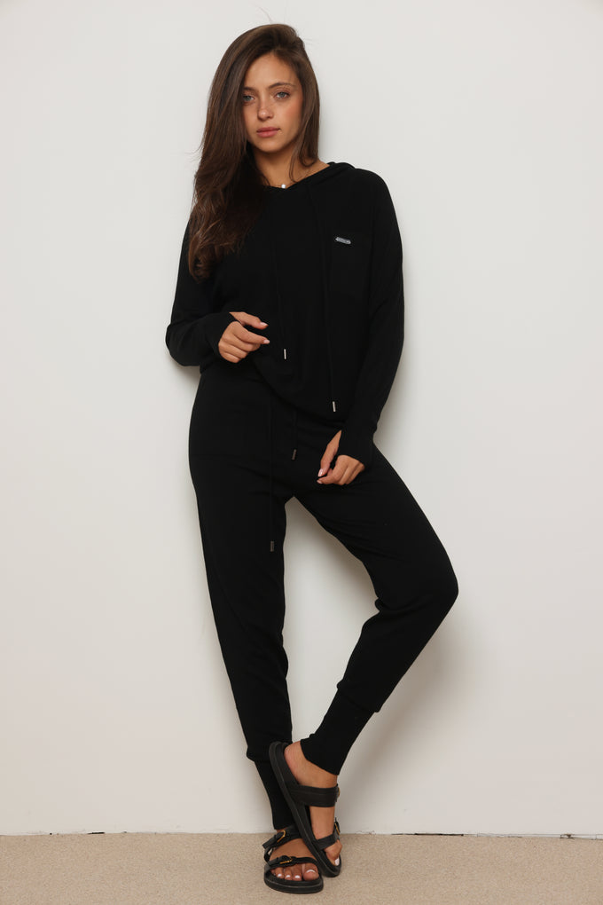 חליפת סריג קפוצ'ון