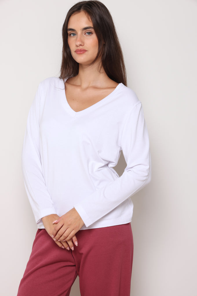 חולצת וי צווארון עבה