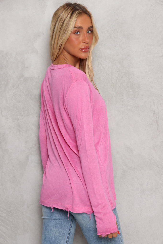 חולצת ניקי סלאב קרעים כפפה