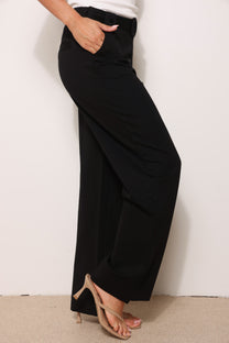 מכנסי אבזם מתרחבים