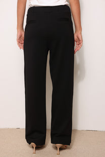 מכנסי אבזם מתרחבים