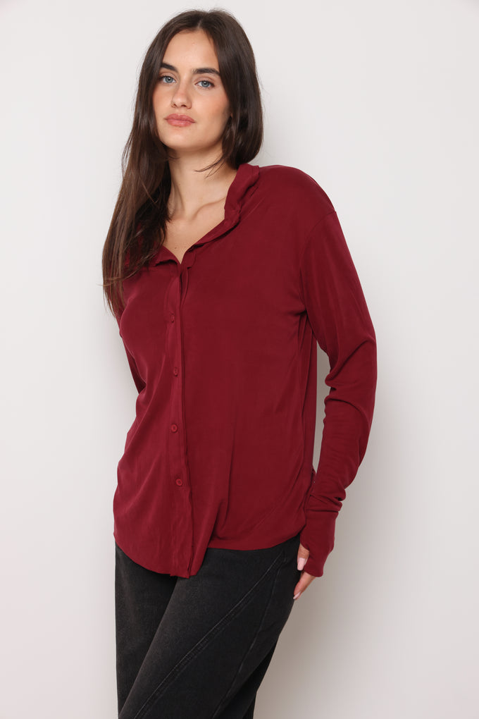 חולצת קופרו מכופתרת כפפה