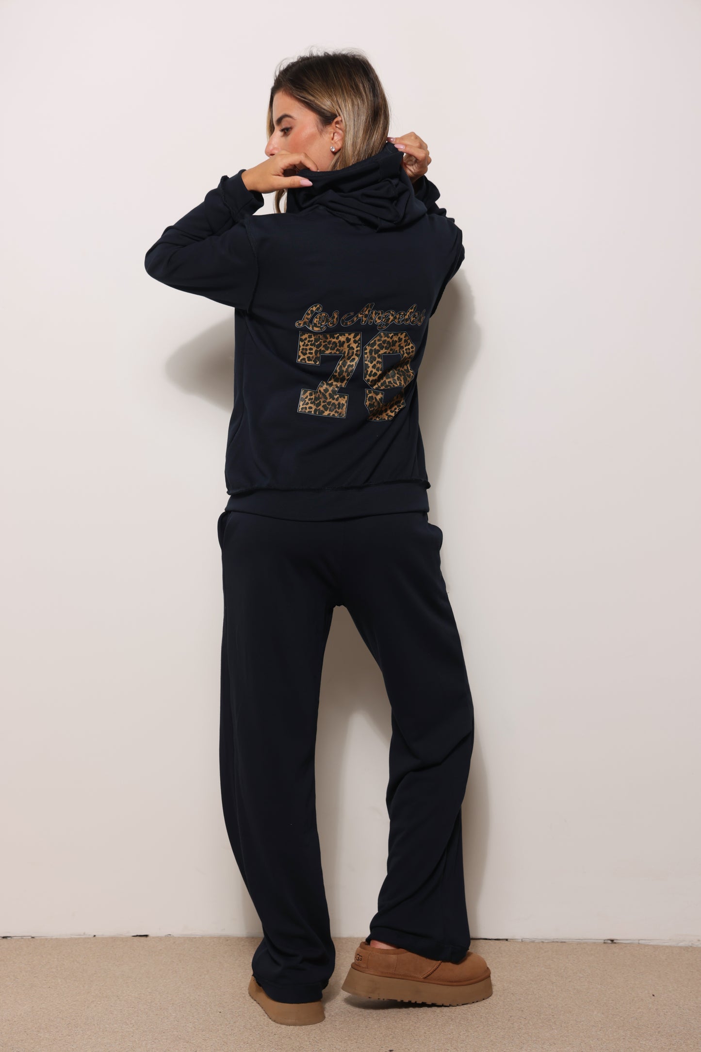 חליפת פרנ'ץ מונרו