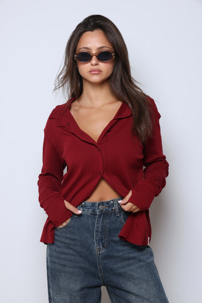 חולצת פיינריב מכופתרת גזורה