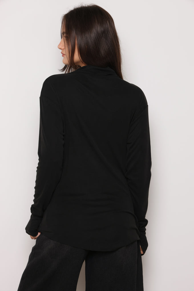 חולצת קופרו מכופתרת כפפה