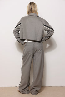 חליפת צמר רוכסן