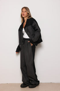 חליפת מתיאו שילוב ג'ינס