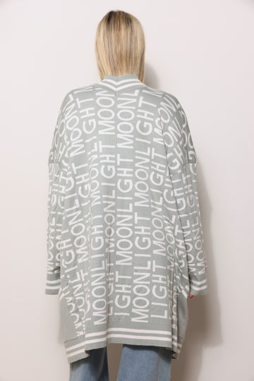 קרדיגן סריג אותיות