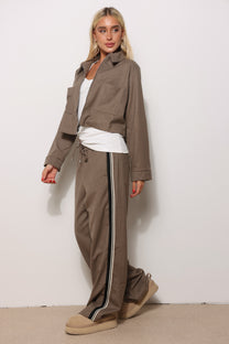 חליפת צמר רוכסן