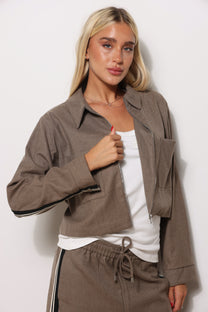 חליפת צמר רוכסן