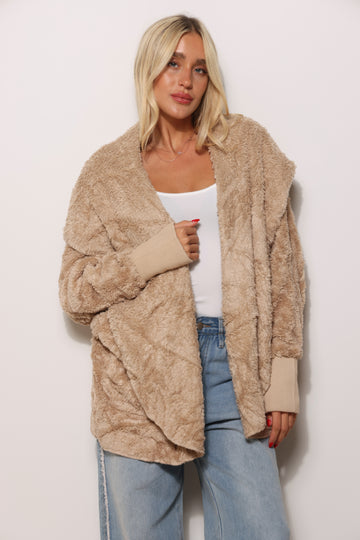 פונצ'ו כירבולית מנג'ט