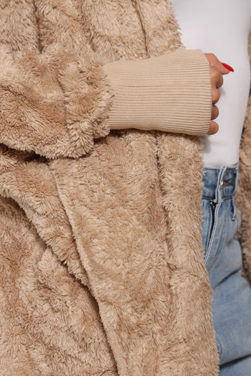 פונצ'ו כירבולית מנג'ט