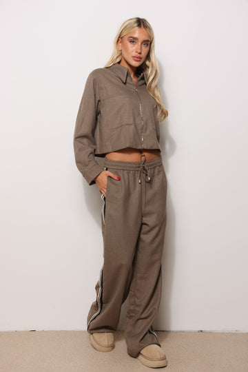 חליפת צמר רוכסן