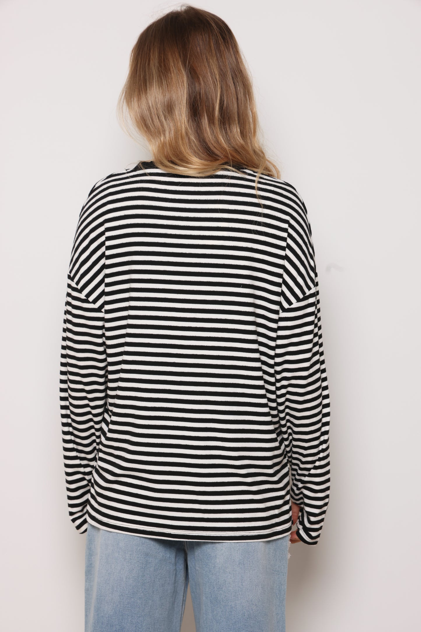 חולצת ניקי ריב כפפה