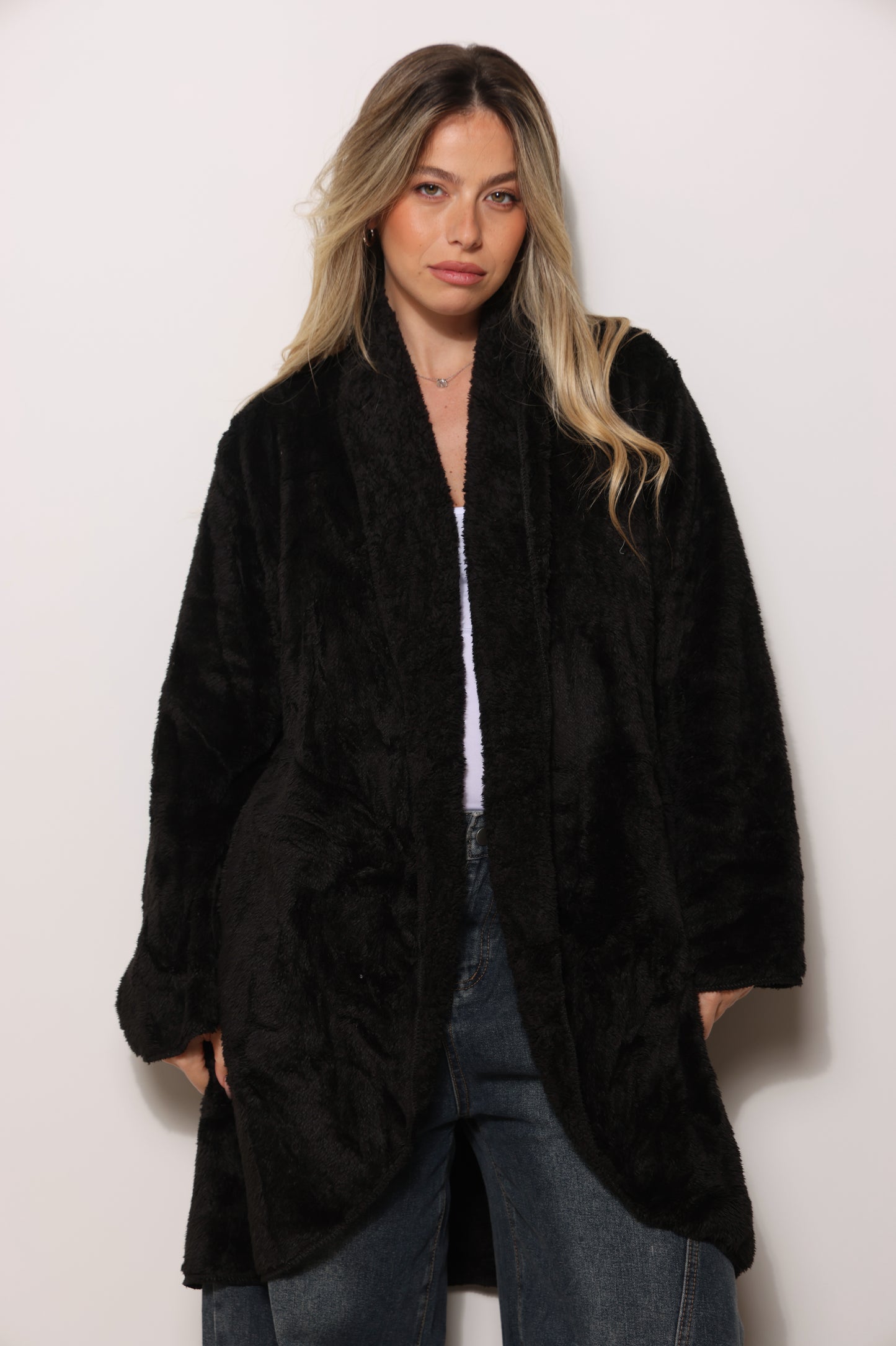 פונצ'ו כירבולית ארוך