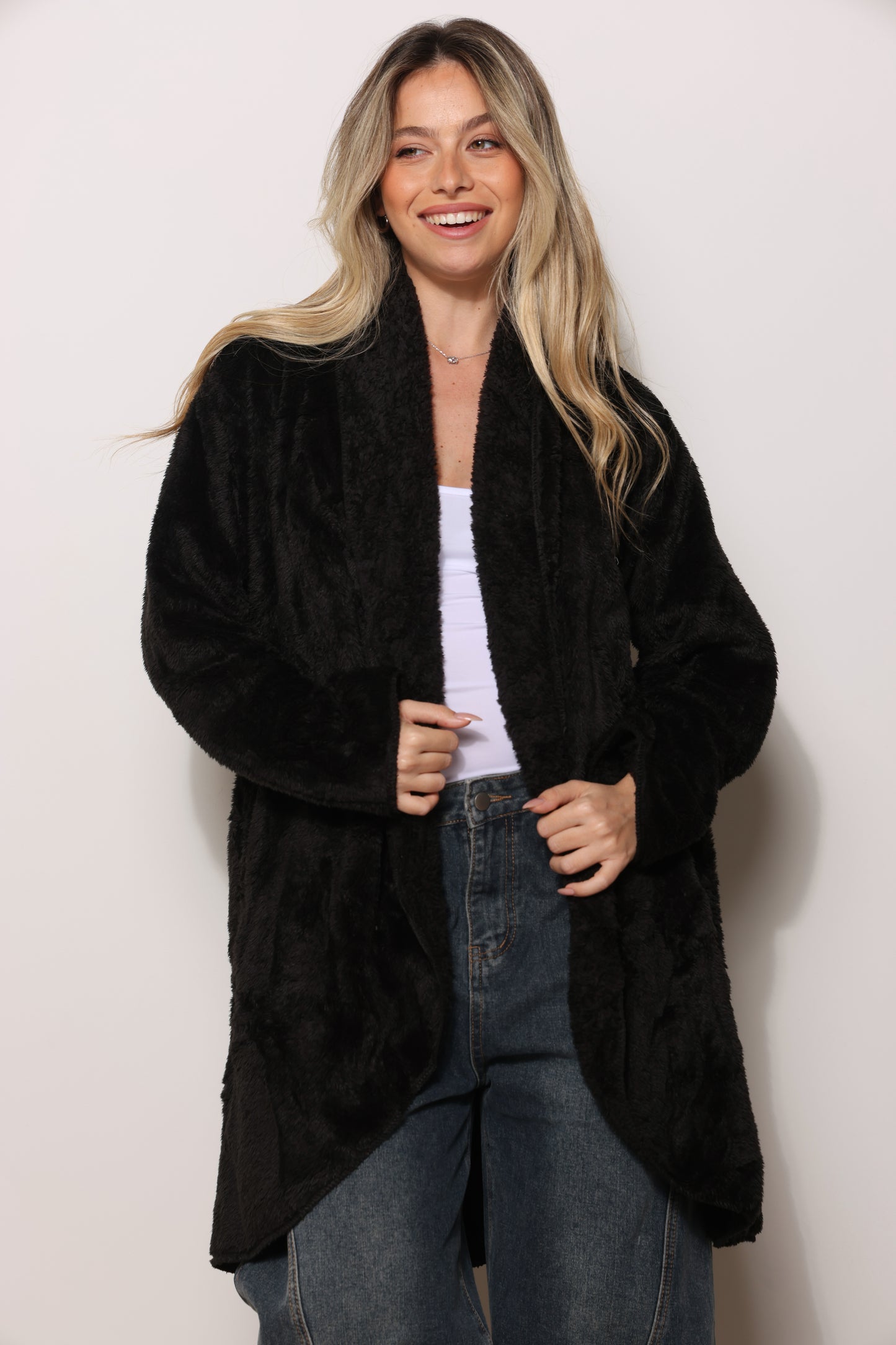 פונצ'ו כירבולית ארוך