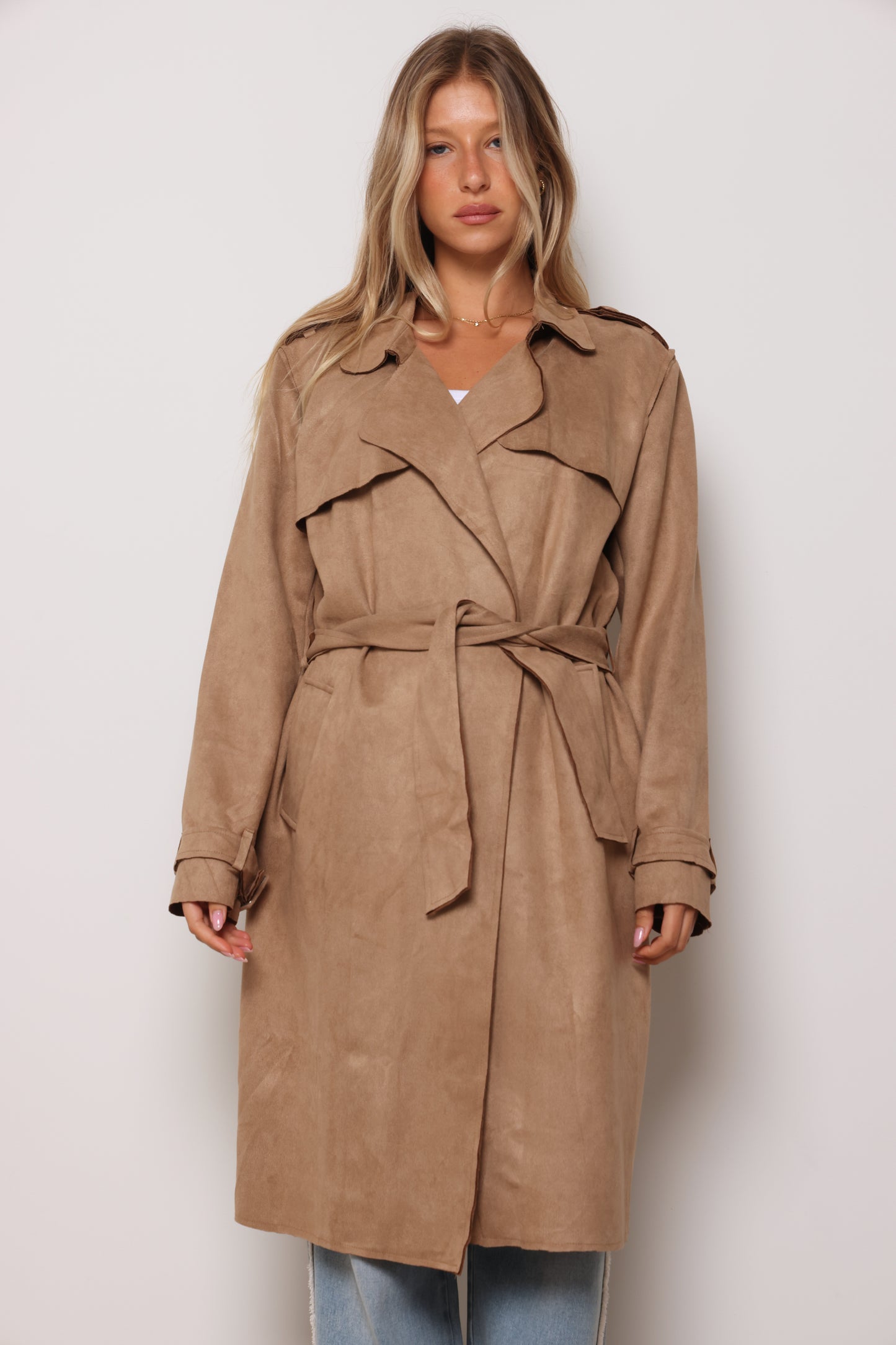 מעיל טרנץ' אודרי