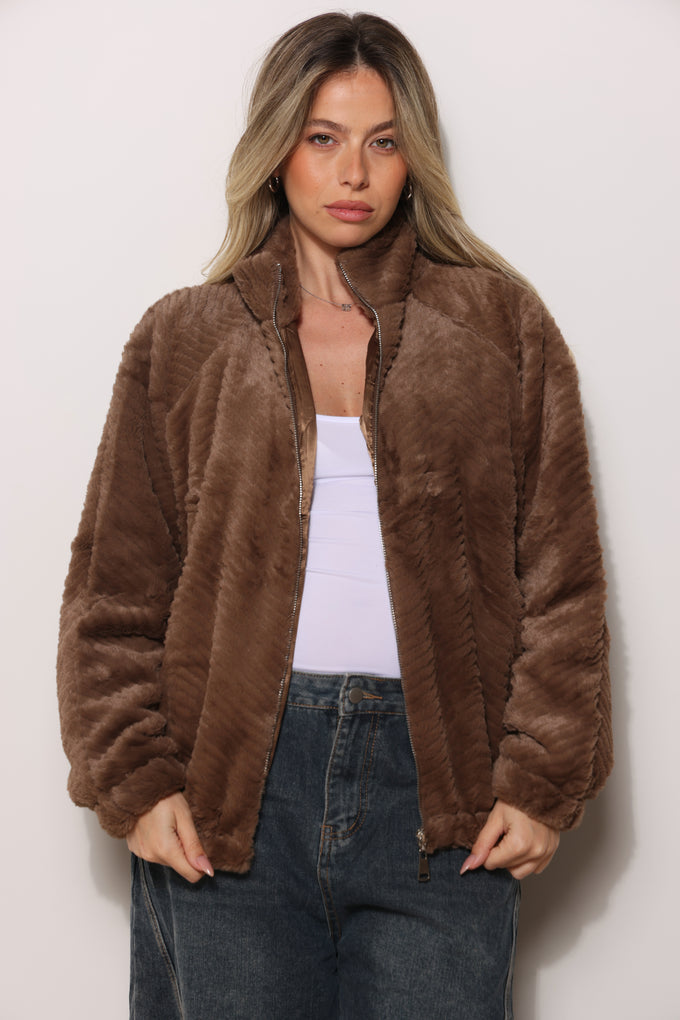 מעיל פרווה רוכסן