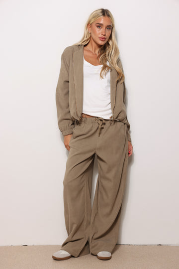 חליפת אלגנט קאפרי